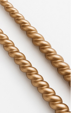 Afbeelding in Gallery-weergave laden, Gedraaide kaarsen | Goud
